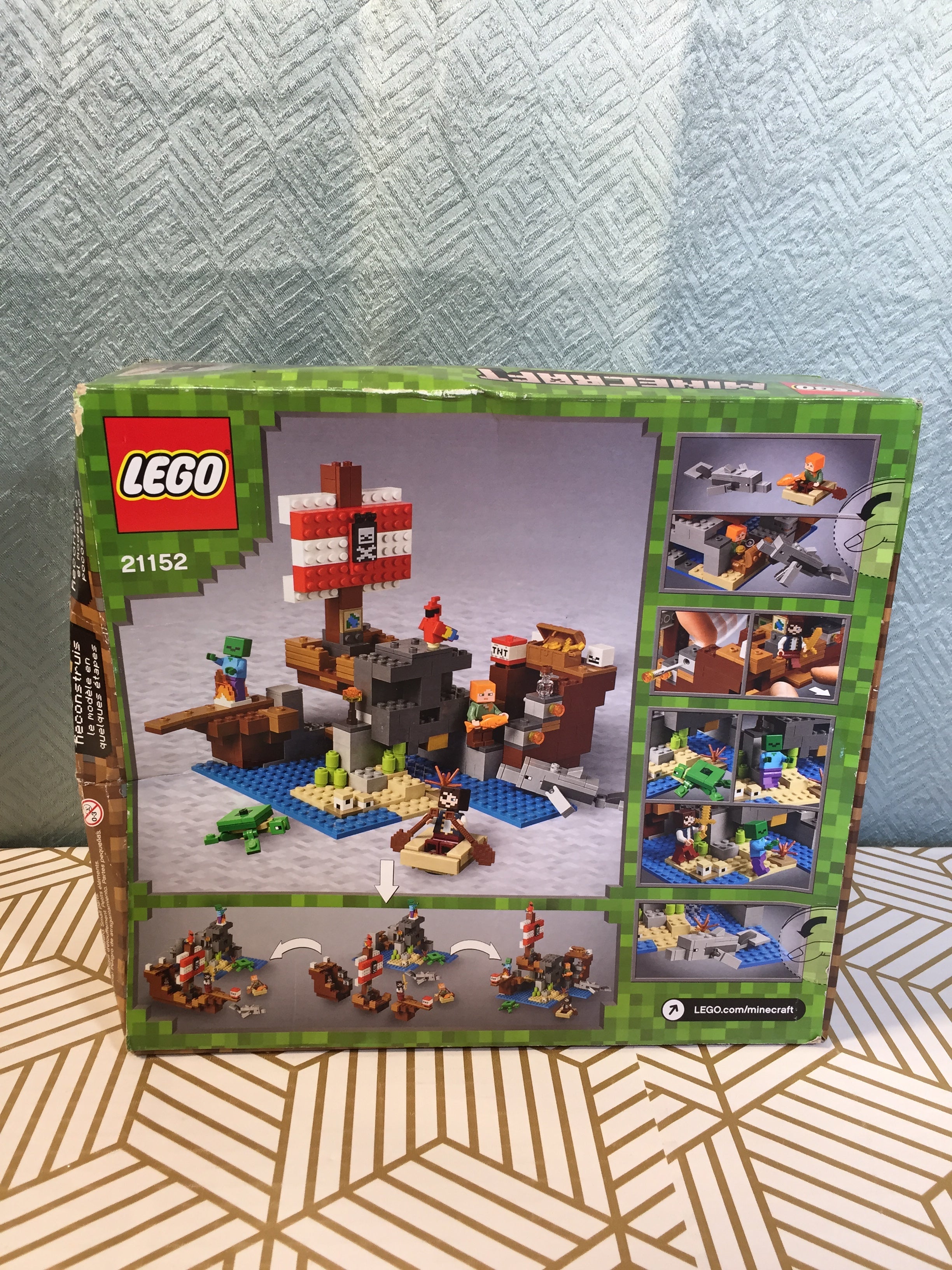 LEGO Minecraft The Pirate Ship Adventure 21152 Building Kit *SEALED* (7679097274606)
